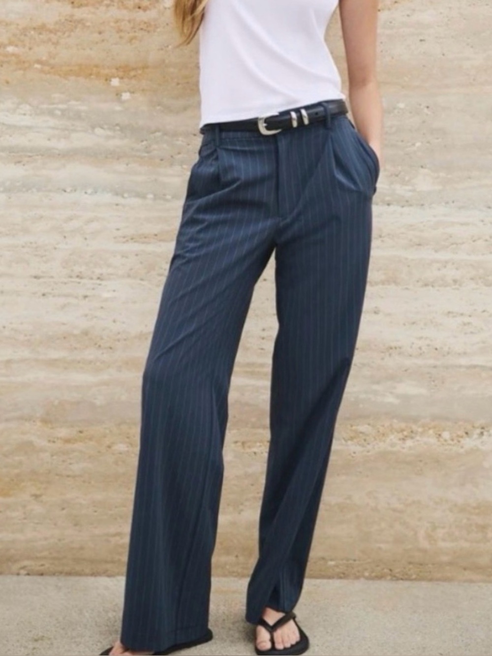 Vuori Villa Pinstripe Trouser Pant L gray/tan pinstriped